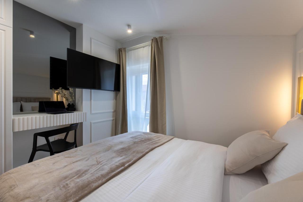 Palace Luxury Rooms Split Luaran gambar